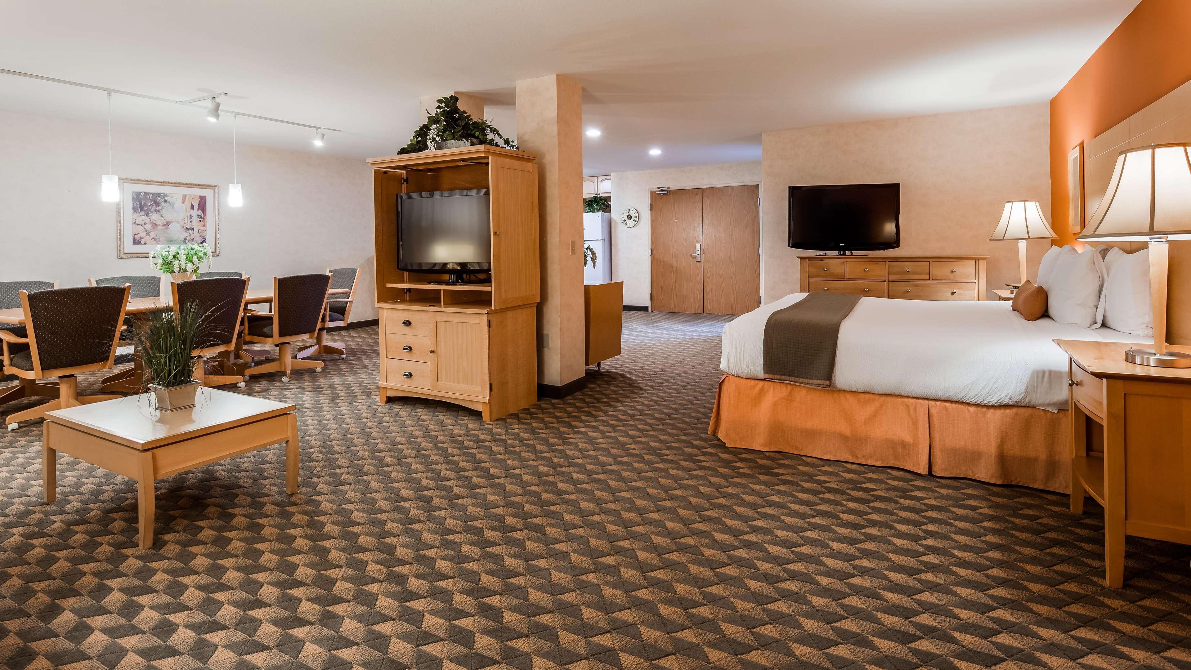 Best Western Plus North Las Vegas Inn & Suites Buitenkant foto