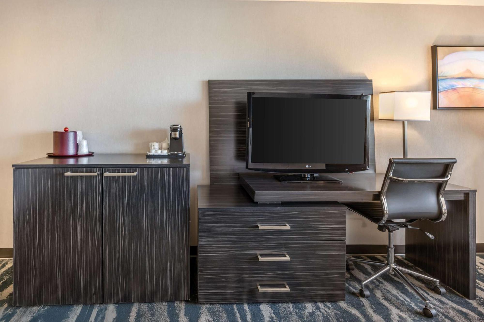 Best Western Plus North Las Vegas Inn & Suites Buitenkant foto