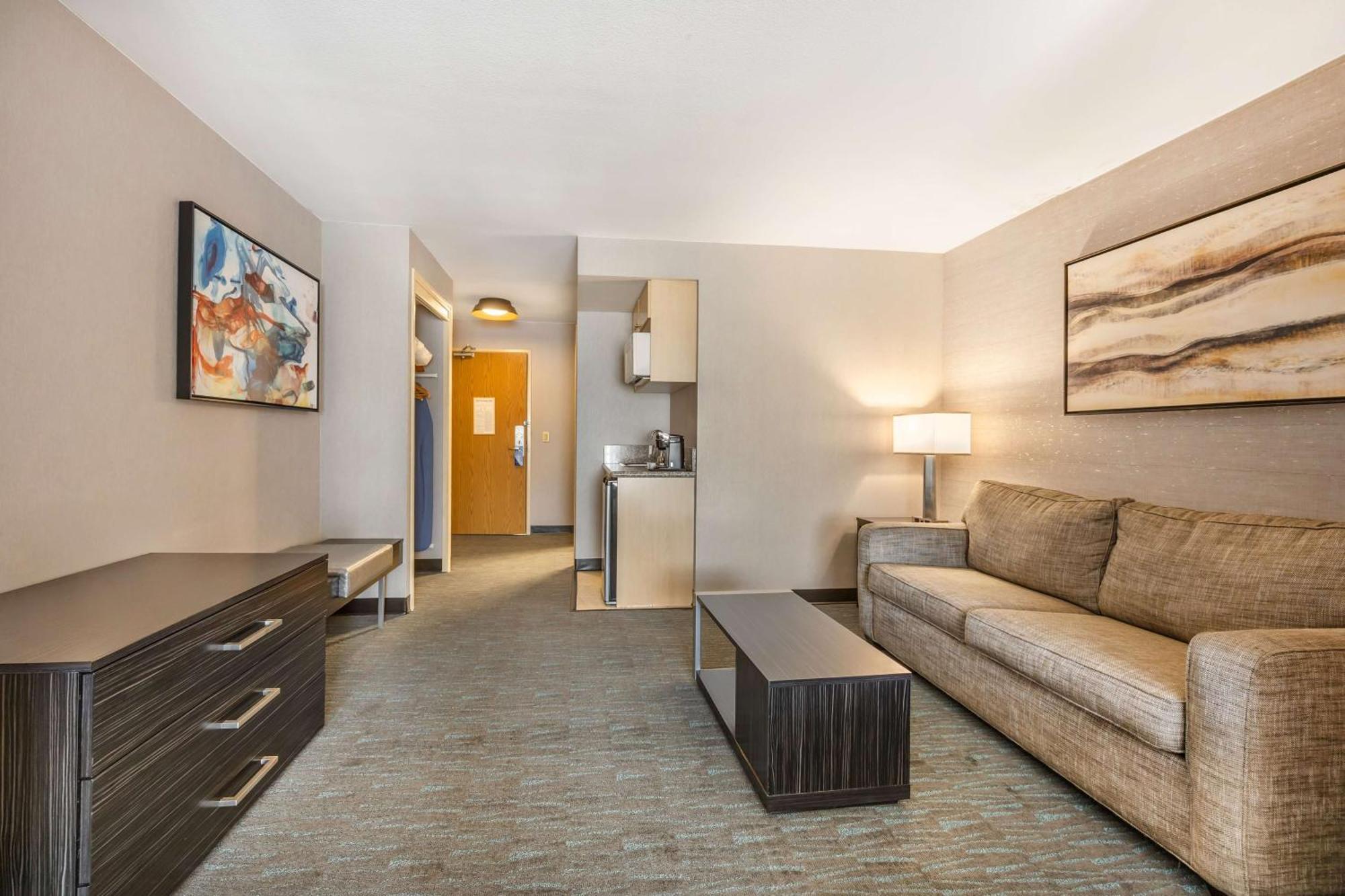 Best Western Plus North Las Vegas Inn & Suites Buitenkant foto