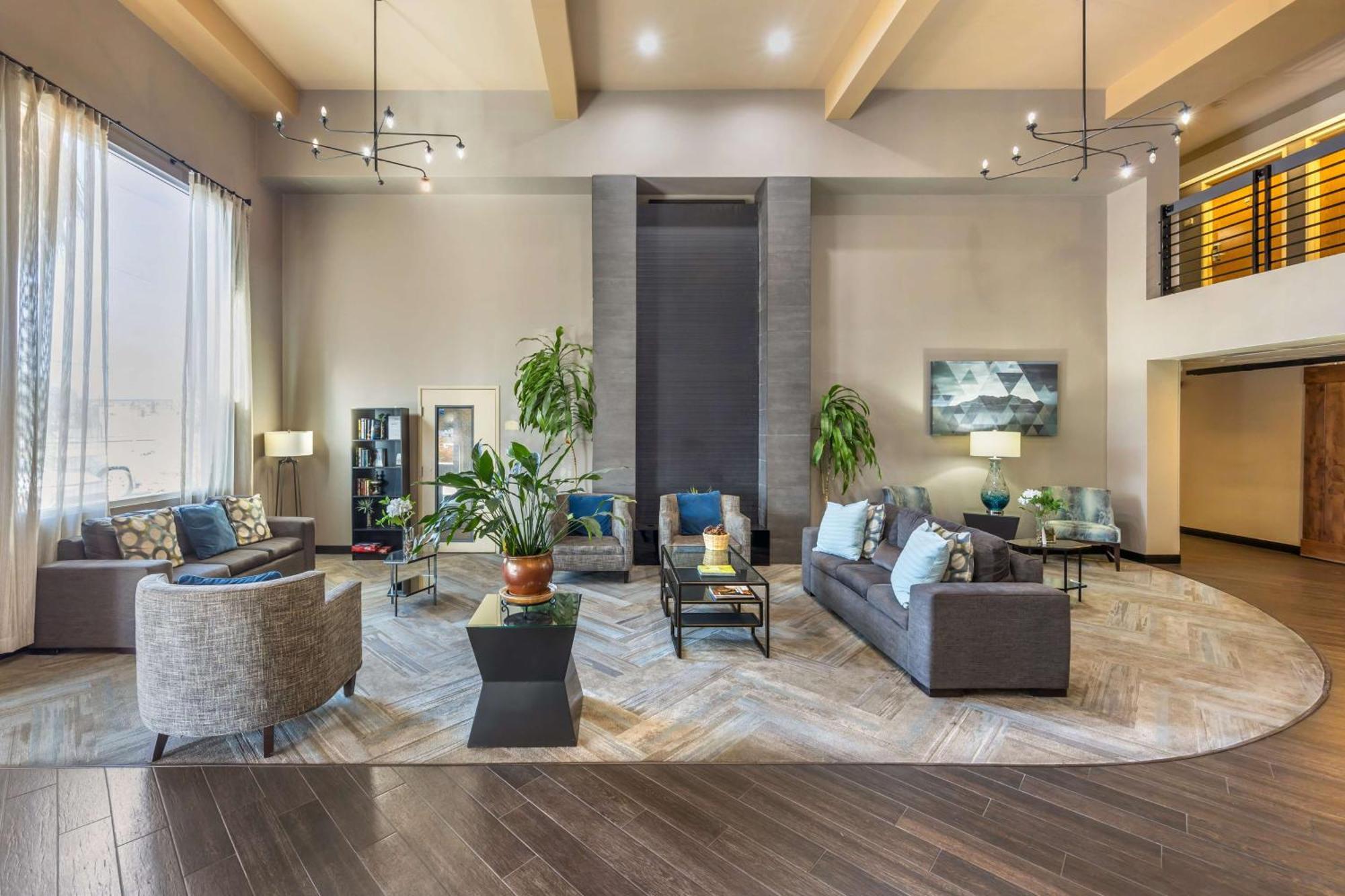 Best Western Plus North Las Vegas Inn & Suites Buitenkant foto